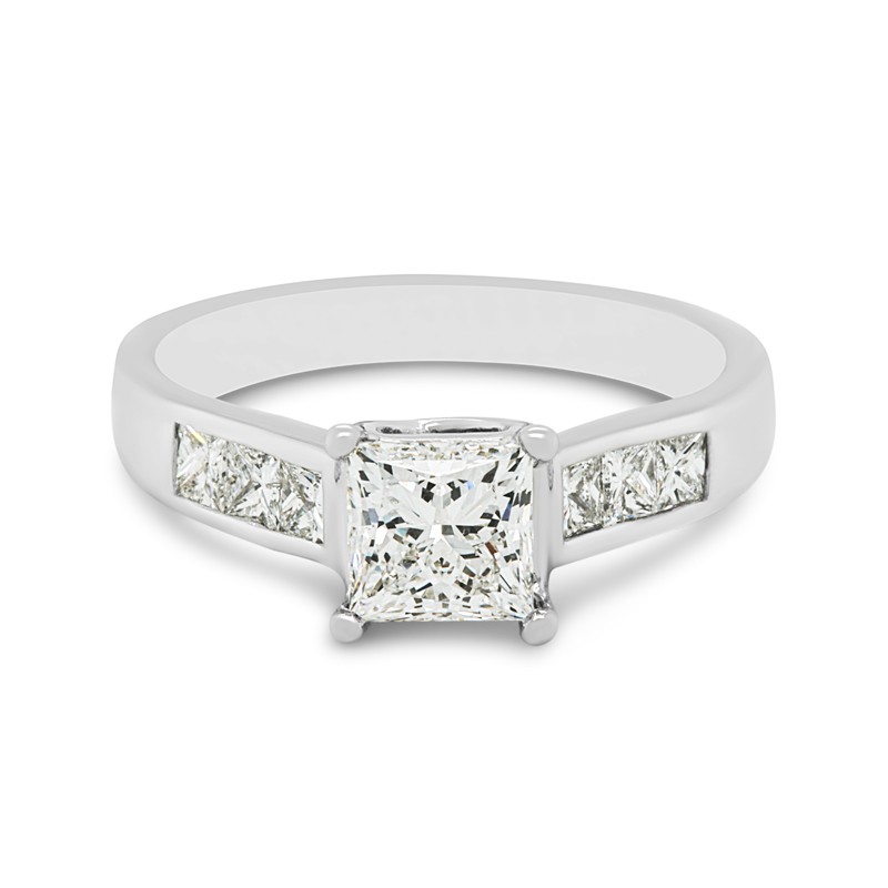 1.04 ct. Princess Cut Diamond Ring